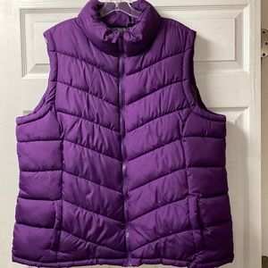 Woman’s Faded Glory Purple Puffer Vest, 3X -22/24